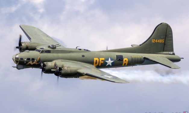 NEWS: ‘Classic’ Clacton Airshow pays tribute to D-Day heroes